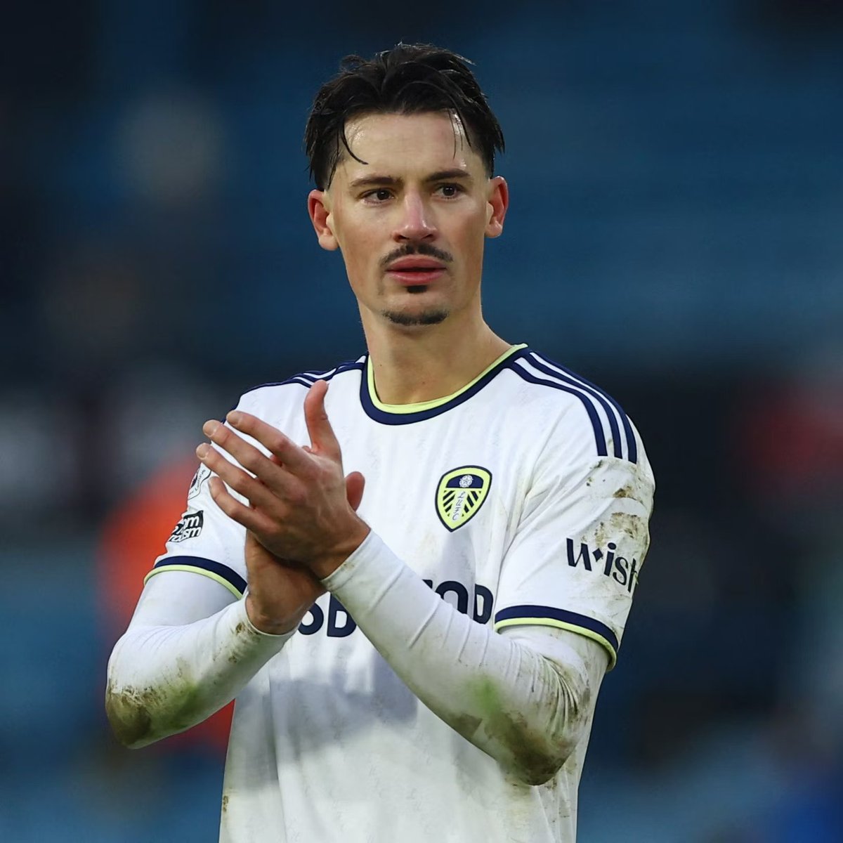 🚨 Robin Koch is undergoing his medical at Frankfurt today. [<a href="/Plettigoal/">Florian Plettenberg</a>] #LUFC