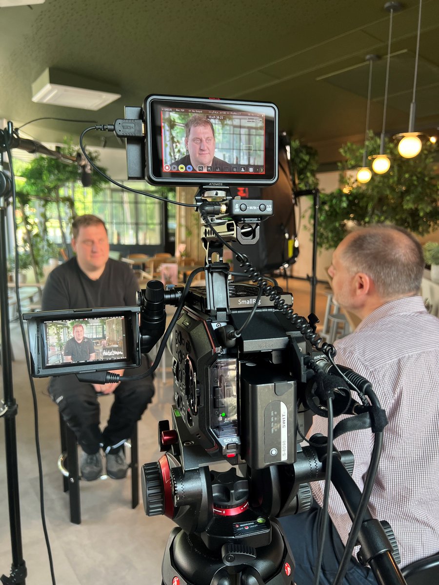 Merrychef_W's tweet image. A sneak peak behind the scenes of our latest Merrychef Success Story at Manor Park Social, @UniOfSurrey!

Keep an eye out for our full video dropping next week!

#LoveMerrychef #Webilt #Aligroupfs #foodandbeverargeindustry #HighSpeedOvens #Food #QuietOnSet