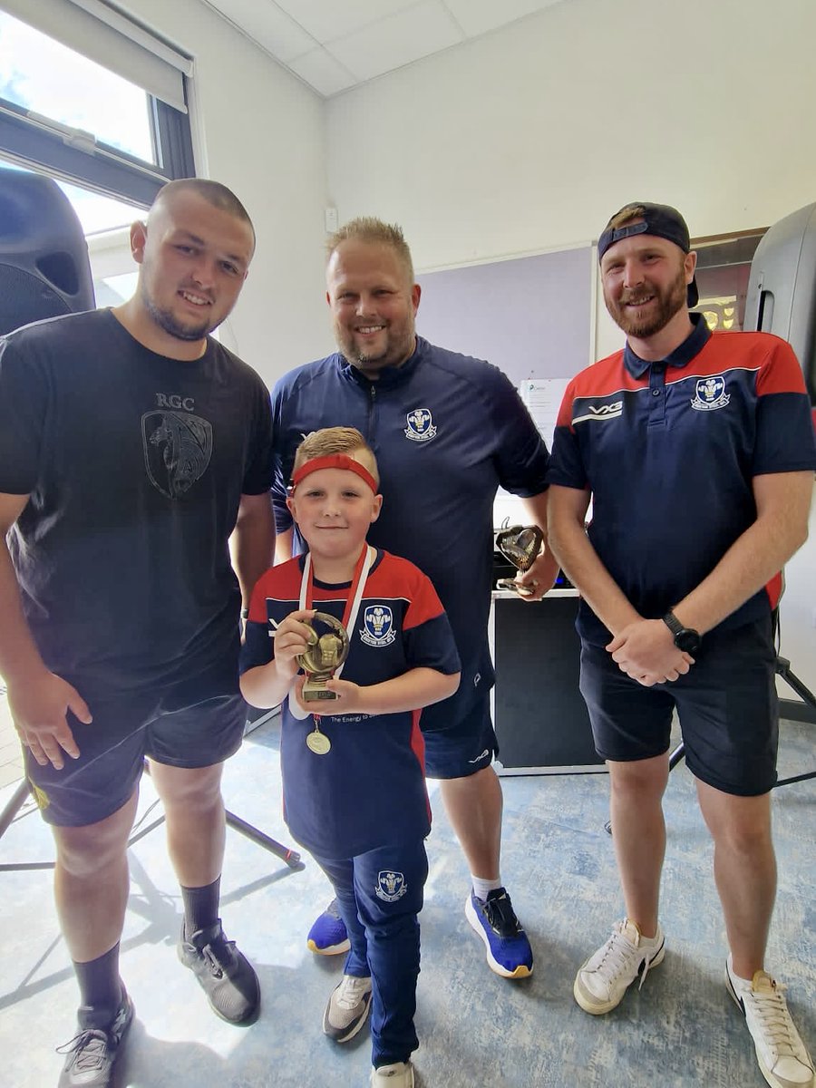 shottonsteelmj's tweet photo. #Contratulations to our #playersplayeroftheyear Rory, #coachesplayeroftheyear Caedyn and #mostimprovedplayeroftheyear Luke! Well done all of you for your fantastic #achievement this year #rugbyfamily #shottonsteelrfc #steeltown #wru_community @wru_community https://t.co/XYEVC5EcvR