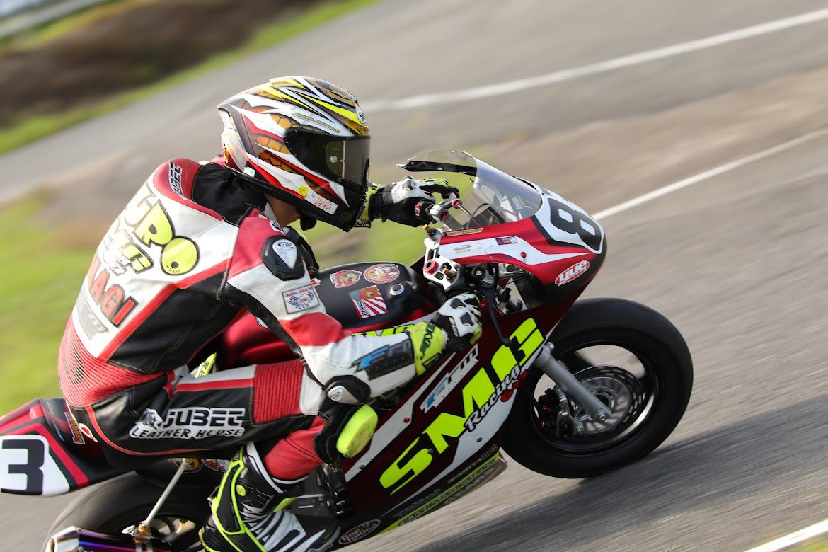 takyasumu's tweet photo. 関東ロードR3
予選　16/16
決勝　16/13
久しぶりのミニバイクレースは惨敗でした😅暑い中写真撮って頂いた方々ありがとうございます✨
ご協力頂いた方々ありがとうございました。
#YAMAGI
#成田電工
#SMGRacing
#Farmfactory 
#YUEengineering
#GEARSJAPAN
#QMADESIGN
#JUBETLEATHERHOUSE https://t.co/cttZdP7D5p