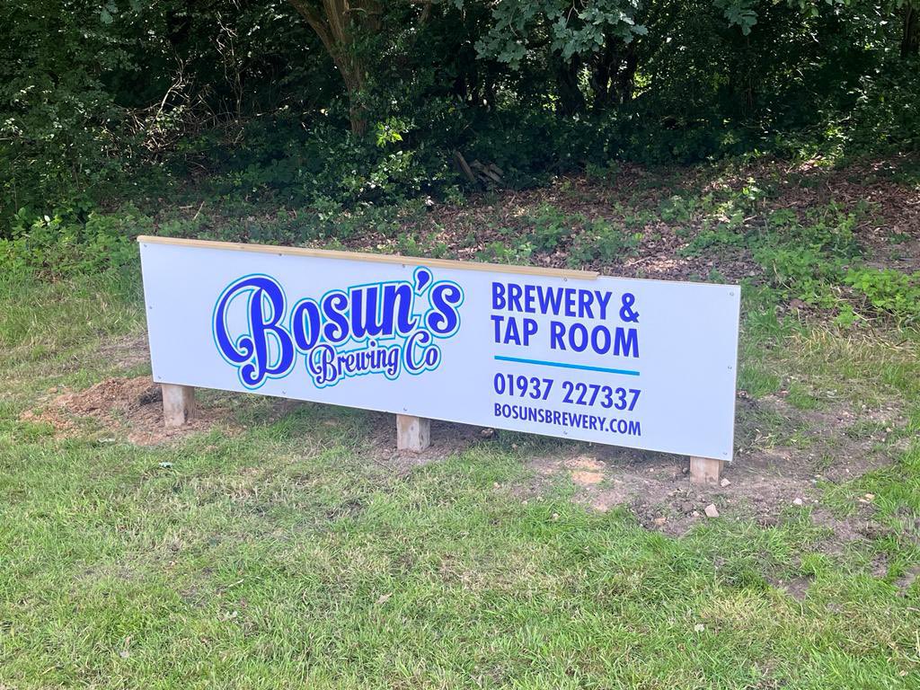 AlwoodleyCC's tweet image. Our first advertising board is up! 

Thanks again to @bosunsbrewery for their support 🤝
If you’re interested in an advertising or sponsoring the club in anyway please get in touch.

#sponsorship #advertisingboard #bosunsbrewery #support #clubcricket #thankful #uptheowls