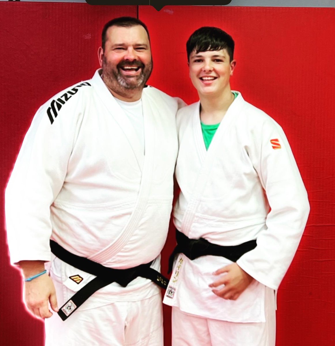 Congratulations to @jadencalder1875 for fighting for his 1st Dan, Black Belt,proud dad moment, at only 15, Jaden completed a line up, beating 5 players, but also showed his knowledge, by passing his theory and kata test. @ActiveClacks  @LornshillPE
