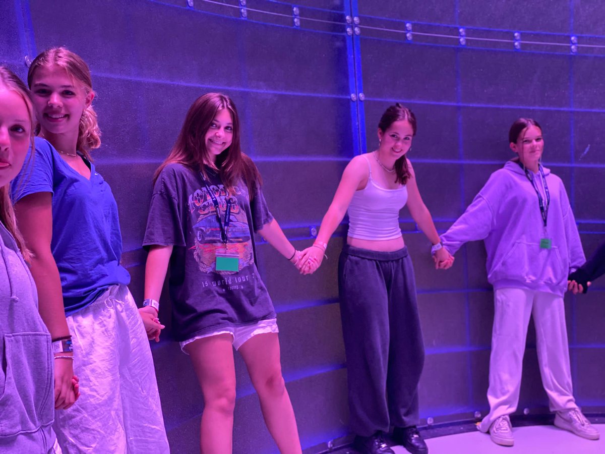 Emanuel_School's tweet photo. #FieldWeek / Year 9 Science trip to Brussels ๐ง๐ช :
Day two: Students enjoyed a tour of @eurospacecenter ๐ https://t.co/R70g1WRLPI