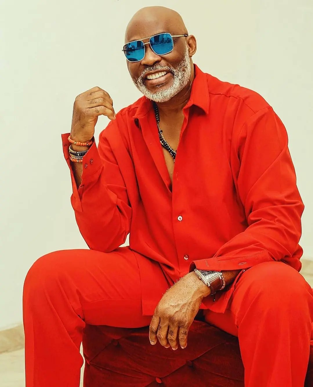 Happy birthday to Nigerian actor Richard Mofe-Damijo   62 years and attractive!

Stay blessed! 