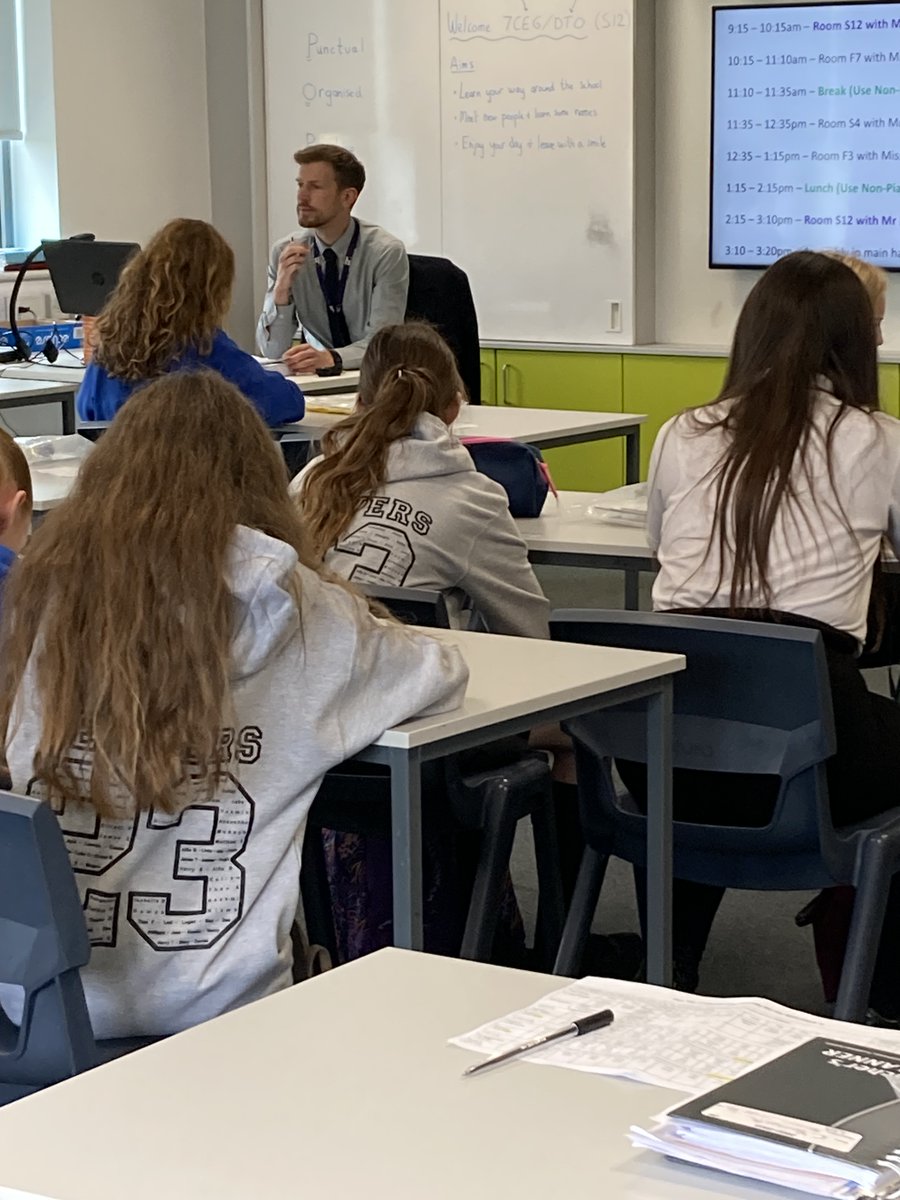 Mrs Routledge tweet media