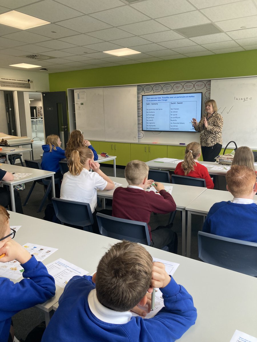 Mrs Routledge tweet media