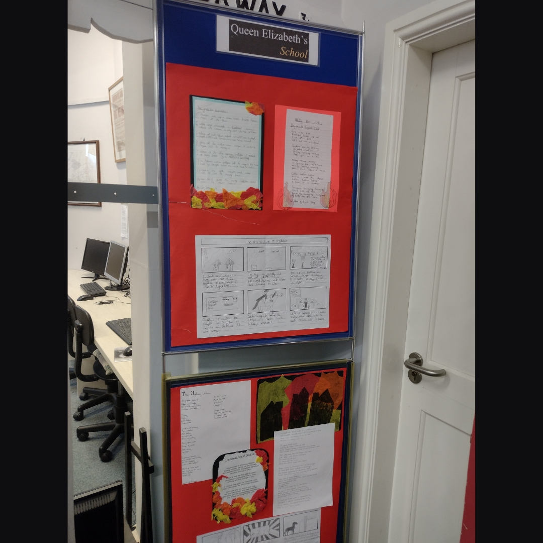 Students from Barnfield History Club recently visited Crediton Museum to see their exhibit.  Thank you for having us!
#historyrocks
#qeschool