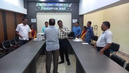 drdakjr's tweet photo. Supervision of #OSCBC ICR Survey forms validation process at different validation centers of #Keonjhar district by the observer Sri Sudhakar Sabaro, OAS(SAG), General Manager(PDS), Govt of Odisha. https://t.co/tfB7o8WGpa