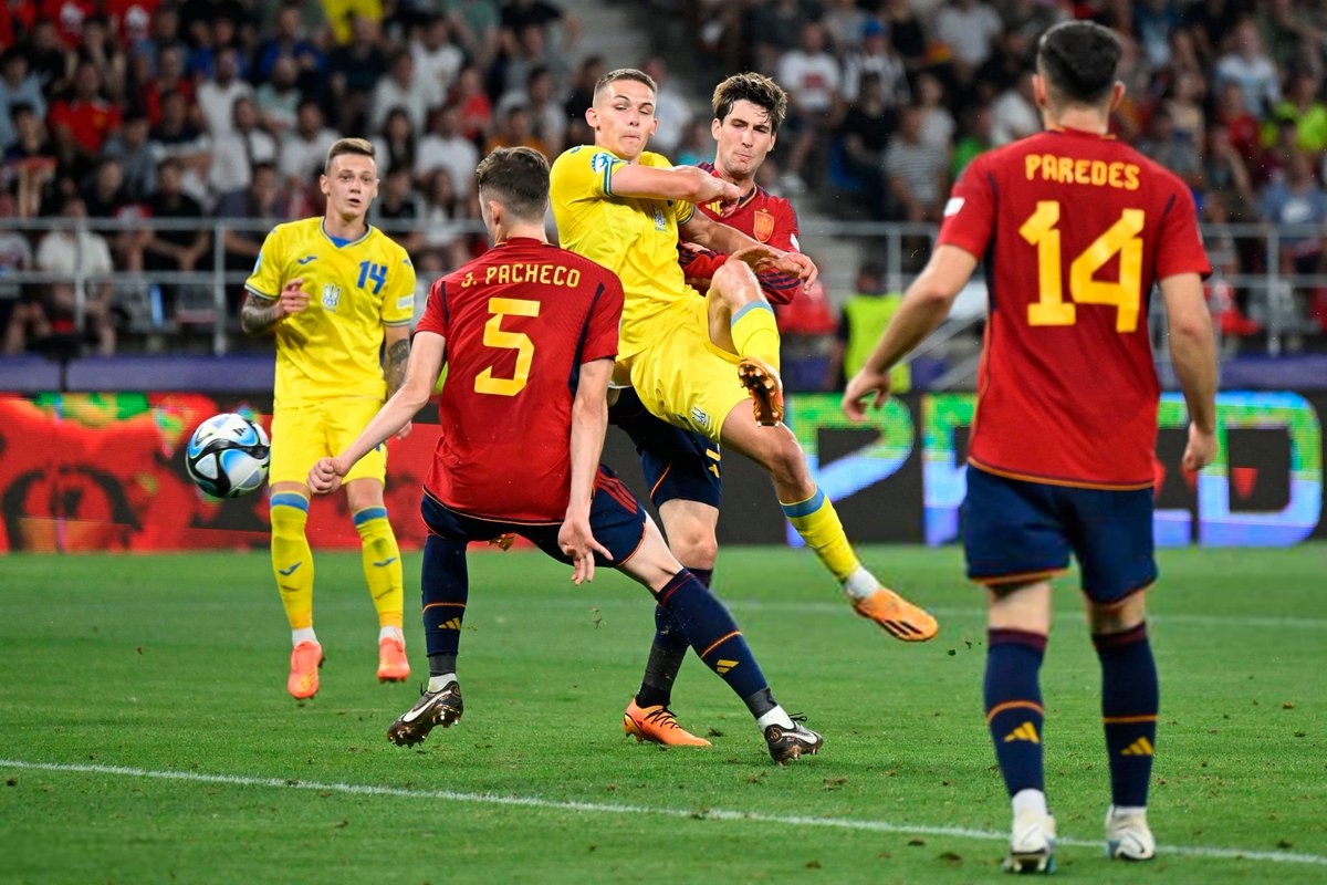 DanyloSikan's tweet photo. Дякую за підтримку Україно!!! 💙💛 https://t.co/MADnf0nRpV