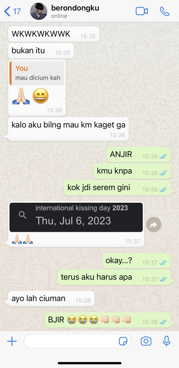 sheskimlover's tweet photo. #joyubbies one tweet au.
hari ini hari apa? https://t.co/Rt4cw4XFRd