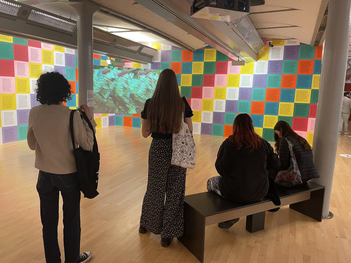 ArtRangeHigh's tweet photo. Y12 gallery day #rhsartisbest https://t.co/UWBN9NZYMn