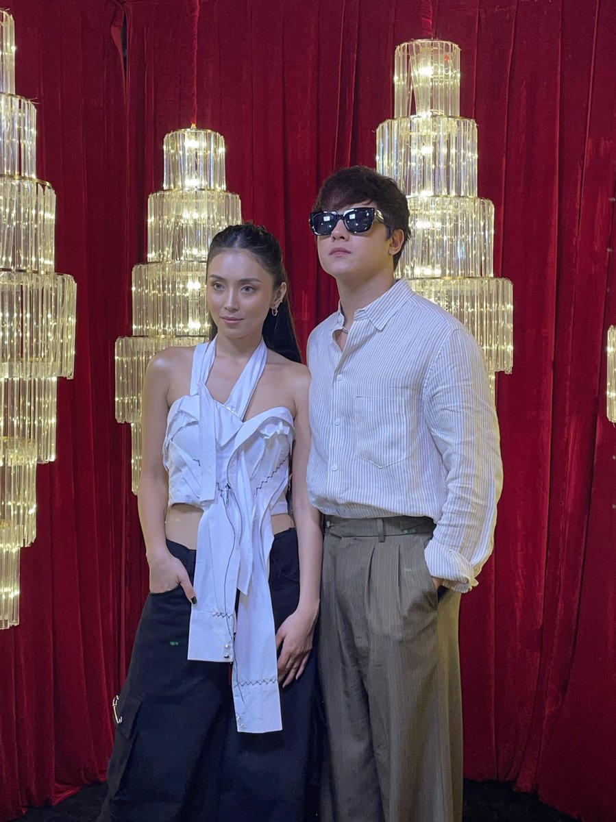 The royal couple, #KathNiel! 🤍✨

#StarMagic30CatalogueLaunch
#StarMagic30 #Kapamilya