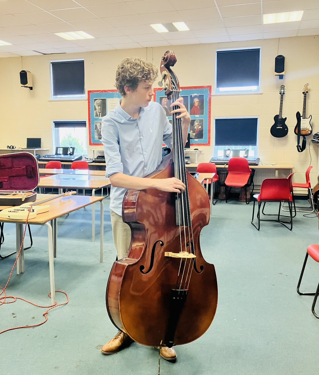 Great to see students L earning new skills and developing old ones at today’s A Level taster day!! <a href="/HighamsParkSch/">Highams Park School</a>