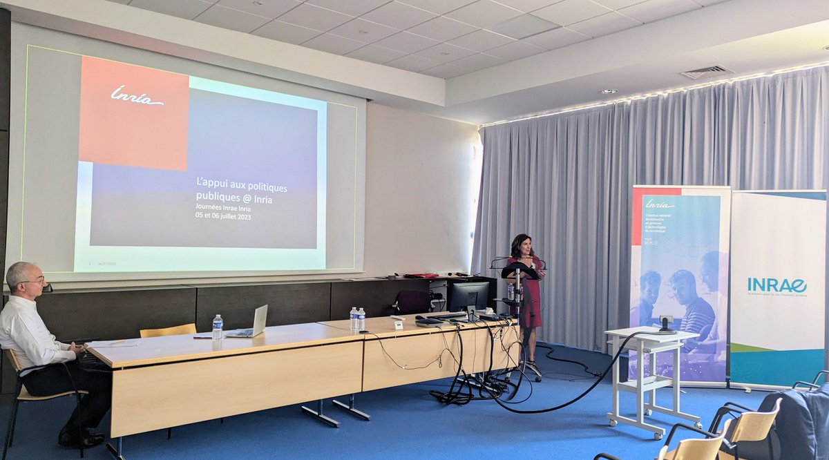 Inria_Nancy's tweet image. 💬  De nombreux échanges à la table ronde &quot;Appui aux Politiques Publiques, transfert, innovation, regards croisés @Inria @INRAE_France&quot; ! Programmes existants, projets communs, perspectives : @InriaStartup, START &amp;amp; GROw, PEPR agroécologie-numérique, livre blanc #INRAE-#Inria,...