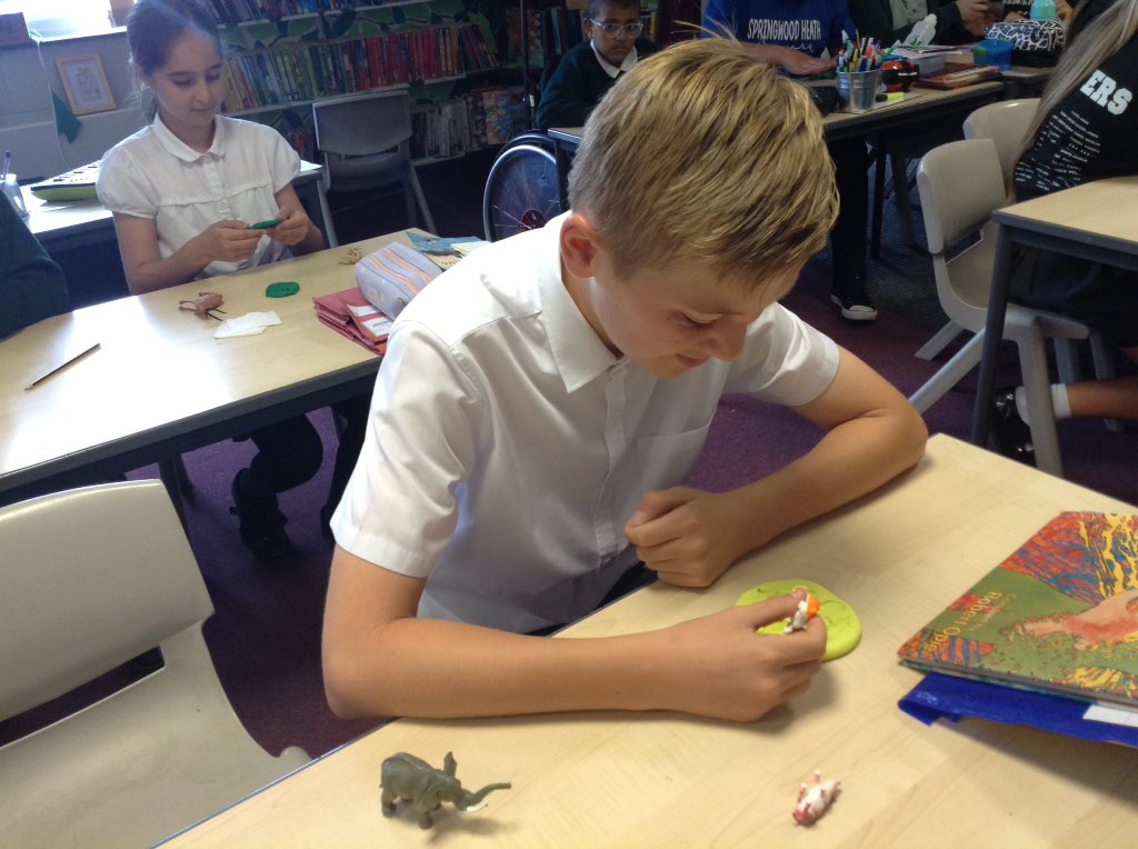 Year 6 tweet media