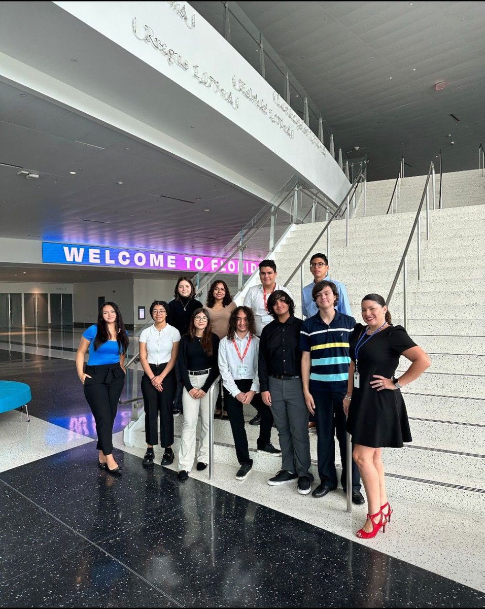 NAFMiami's tweet photo. π Empowering the Future Leaders! ππ΄ Exciting times at the Miami Beach Convention Center as our incredible high school students dive into the M-DCPS Summer Youth Internship Program. ππ©βπΌπ¨βπΌ #MiamiInterns @themiamibeachcc https://t.co/XnXJqxtM8l