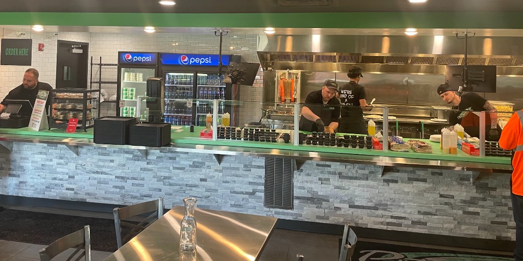 eatpitagourmet's tweet photo. We are overwhelmed with the Hamburg community welcoming us to the neighborhood! The launch of PG6 has been incredible and we are enjoying meeting and serving all of you! Stop in, call 716-599-1300, or order https://t.co/OGqoA7l6rb https://t.co/F8ua97ZkOm