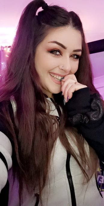 Morning loves! <3 https://t.co/pfFMwqvUYb