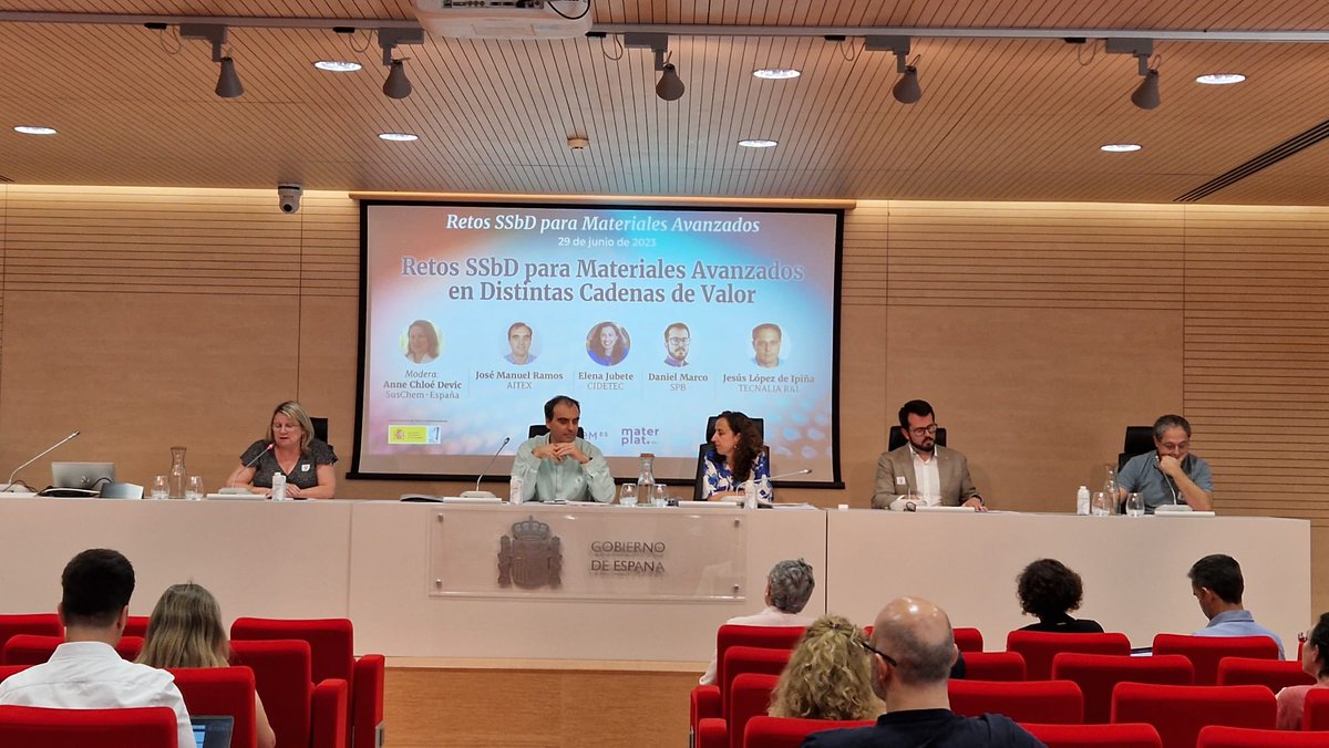 SusChemSpain's tweet image. El pasado 29/06, @SusChemSpain y @MATERPLAT analizamos el futuro que plantea el marco europeo Seguro y Sostenible desde el Diseño #SSbD con la ayuda de @TeknikerOficial @Materials2030 @CDTI_innovacion @rivm @aitex_es @CIDETEC_ @tecnalia @SPB_Spain suschem-es.org/detalle_notici…