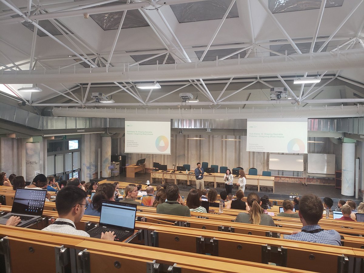 Full house opening of Sub-theme 10: Shaping #desirablefutures - Imagining (Real) Utopias at @egosnet 2023 in Cagliari with <a href="/JuTheu/">Juliane Reinecke</a>, <a href="/Guemuesay/">Ali Gümüsay @guemuesay.bsky.social</a> &amp; <a href="/GrewatschSylvia/">Sylvia Grewatsch</a>. Amazing theorizing and insights by brilliant scholars from across Europe and beyond.