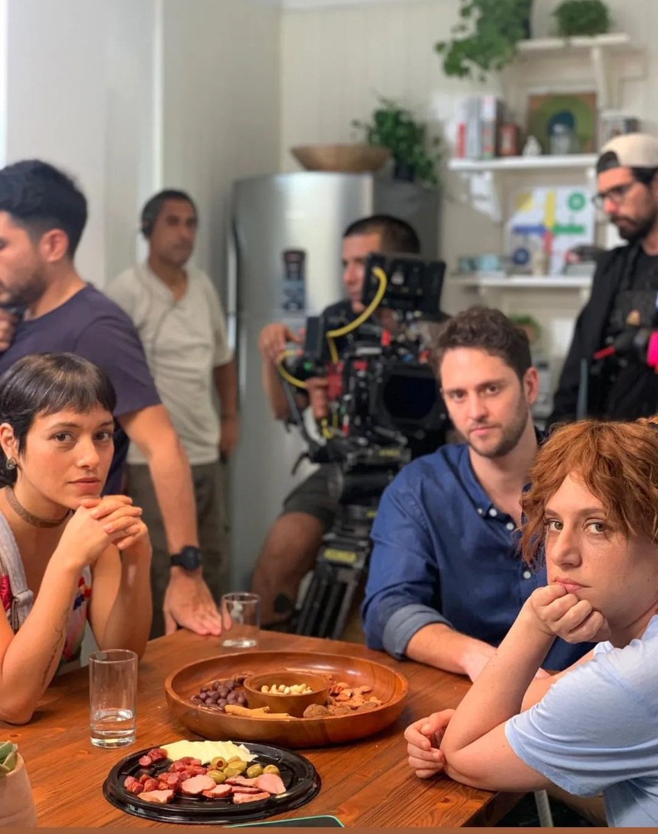 AngelitosUckerI's tweet photo. #SolteraCodiciada 2 llega a cines de Perú hoy 😊⚡ @christopheruck https://t.co/X8J1ke5Y36