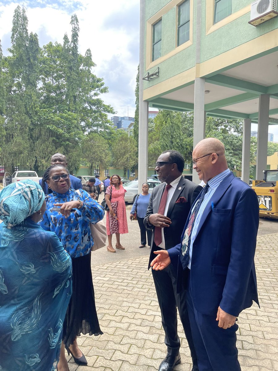 EHS_Division's tweet photo. First activity to commemorate National Environmental Sanitation Day for 2023 Kicked off with Ministerial Press briefing at Conference Hall, Federal Ministry of Environment (Green Building) on Thursday 6th July,2023 https://t.co/vHwqv4LG7J