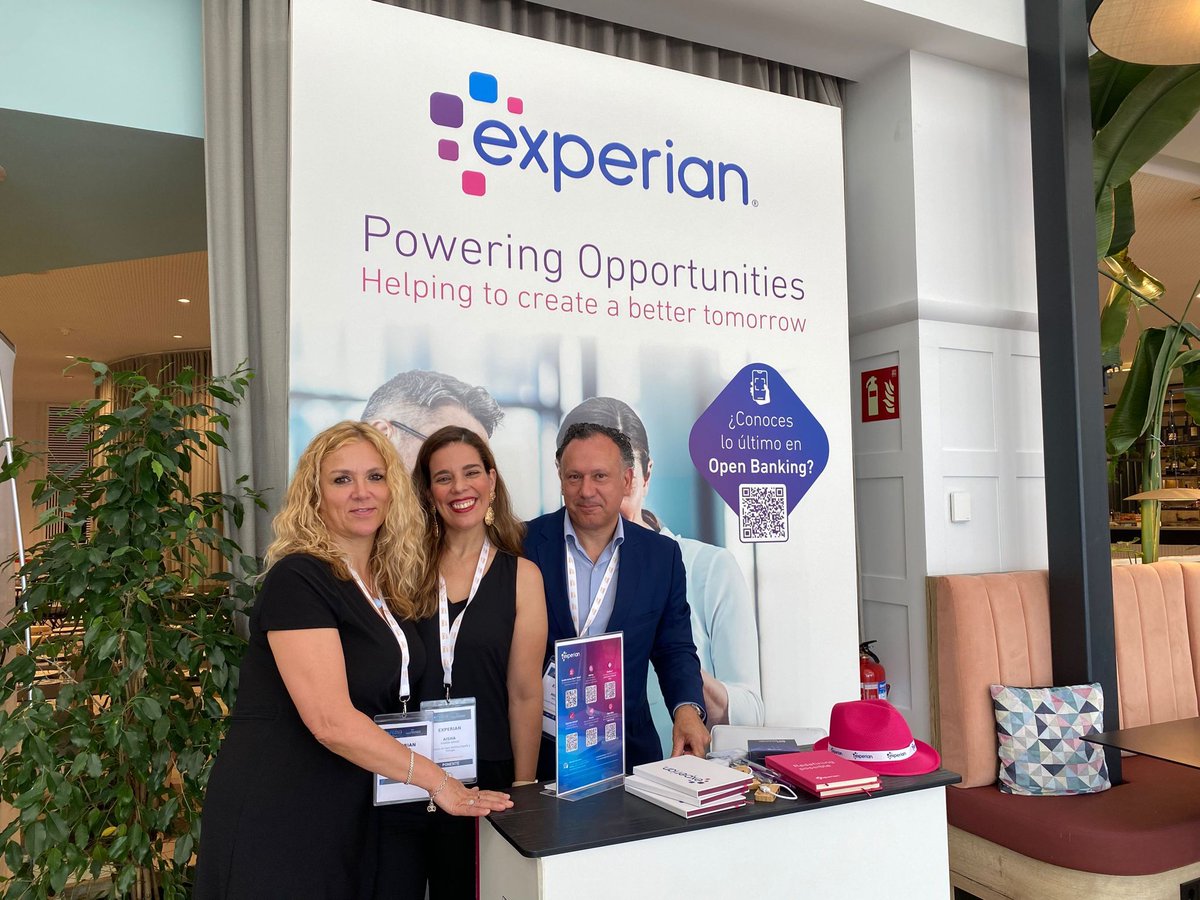 Experian_ES's tweet photo. Una fantástica jornada en el Open Innovation Experience 2023 de CMS Group Europe Europe.👇 https://t.co/dBbQdKZz7m