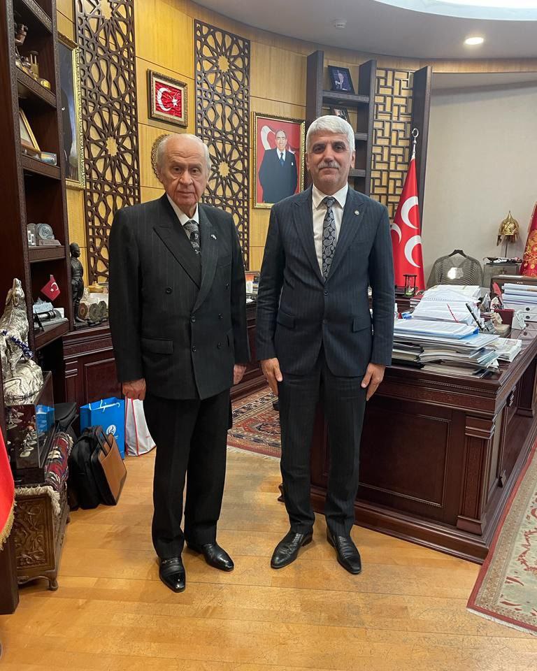 Kerem DEMİR 🇹🇷🇦🇿🇵🇸 (@keremdemirmhp) on Twitter photo Türk milliyetçiliği davasına ömrünü adayan, Milliyetçi Ülkücü Hareketin Bilge Lideri Genel Başkanımız Sayın Devlet Bahçeli beyefendi'nin Milliyetçi Hareket Partisi Genel Başkan oluşunun 26. yıl dönümü kutlu olsun.
Allah sizi başımızdan eksik etmesin.
<a href="/dbdevletbahceli/">Devlet Bahçeli</a> Türk milliyetçiliği davasına ömrünü adayan, Milliyetçi Ülkücü Hareketin Bilge Lideri Genel Başkanımız Sayın Devlet Bahçeli beyefendi'nin Milliyetçi Hareket Partisi Genel Başkan oluşunun 26. yıl dönümü kutlu olsun.
Allah sizi başımızdan eksik etmesin.
<a href="/dbdevletbahceli/">Devlet Bahçeli</a>