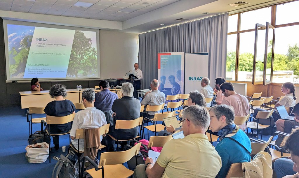 💬 De nombreux échanges à la table ronde 'Appui aux Politiques Publiques, transfert, innovation, regards croisés @Inria @INRAE_France' ! Programmes existants, projets communs, perspectives : @InriaStartup, START & GROw, PEPR agroécologie-numérique, livre blanc #INRAE-#Inria,...