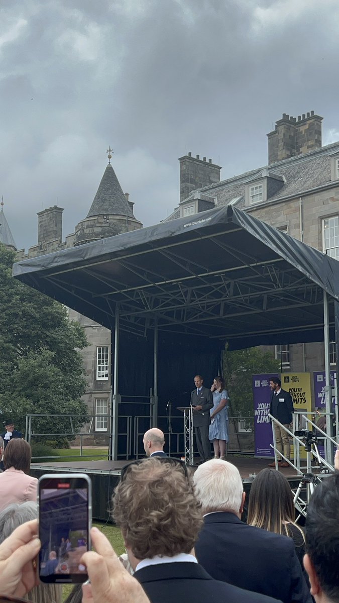 Sara Naveed tweet media