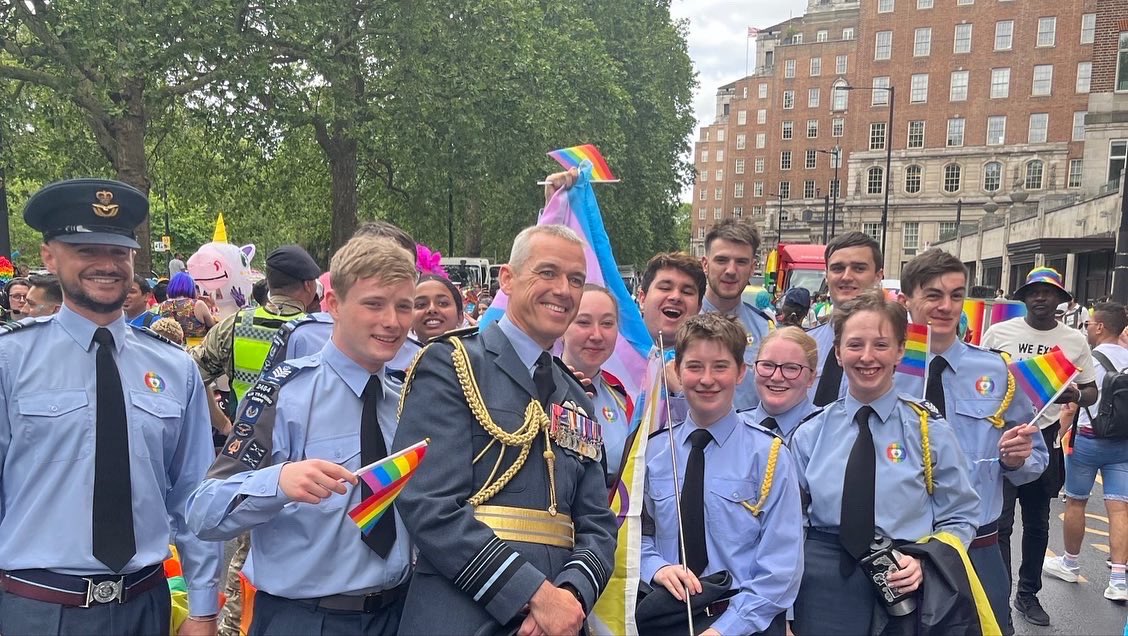 aircadets's tweet photo. We are an inclusive organisation who believes diversity gives us strength, teaches our people tolerance, respect and cooperation. It was great to see that spirit in full effect in London where a group of our cadets &amp; CFAV’s joined the #Pride event celebrating #lgbtq #loveislove https://t.co/07nU8PVPSf