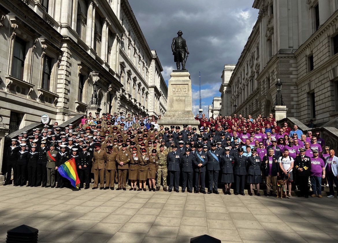 We are an inclusive organisation who believes diversity gives us strength, teaches our people tolerance, respect and cooperation. It was great to see that spirit in full effect in London where a group of our cadets & CFAV’s joined the #Pride event celebrating #lgbtq #loveislove