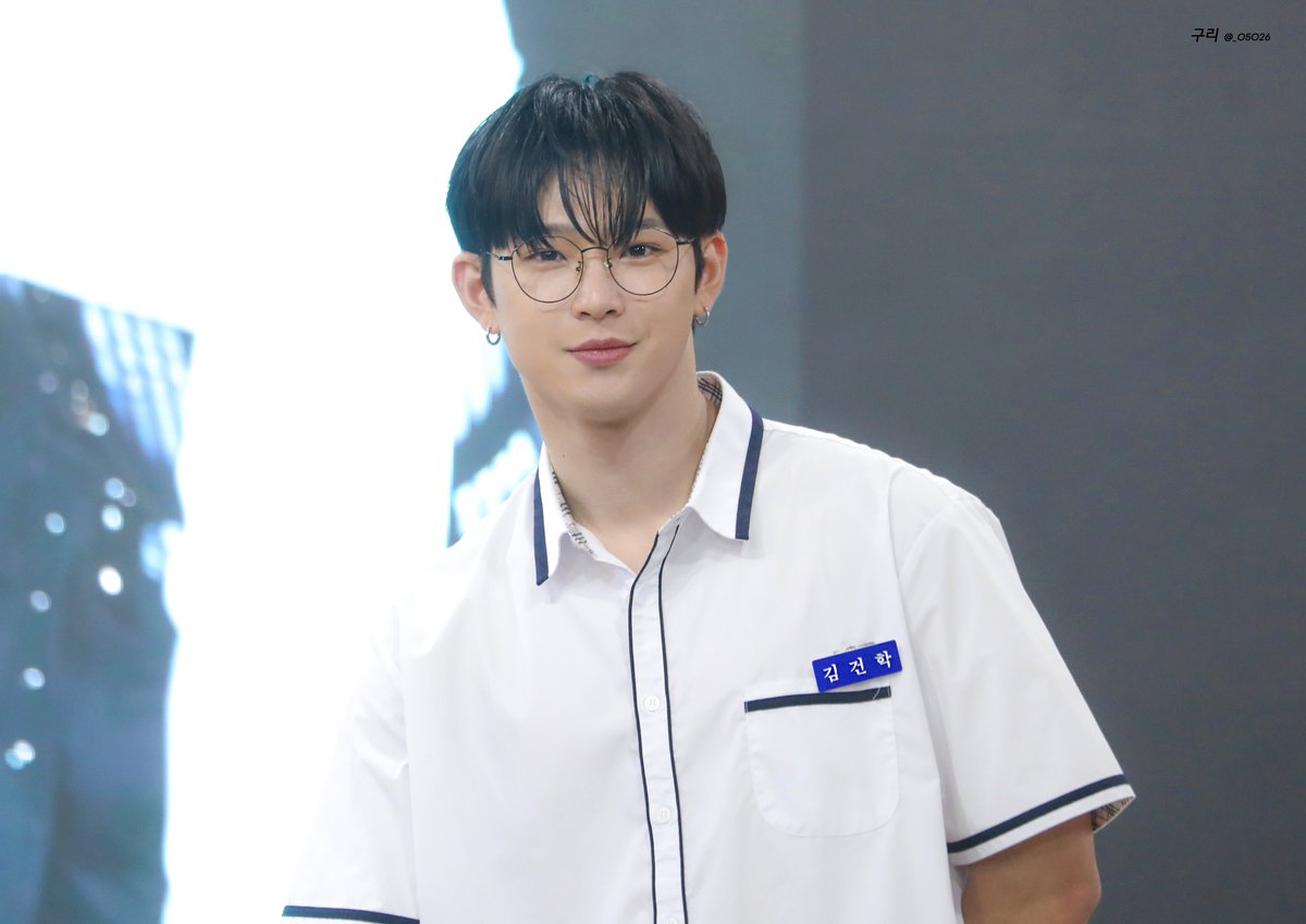 230702 #원어스 #이도 #ONEUS #LEEDO 
멈멈