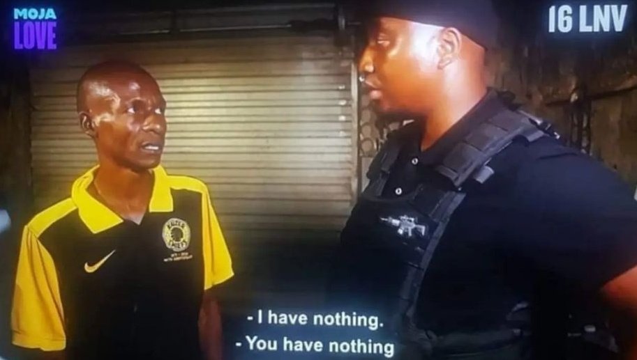 Refilwe60372131's tweet photo. @destinyzee Kaizer chiefs replying to Chris 😂😂😂 https://t.co/NsdgK9fdH4