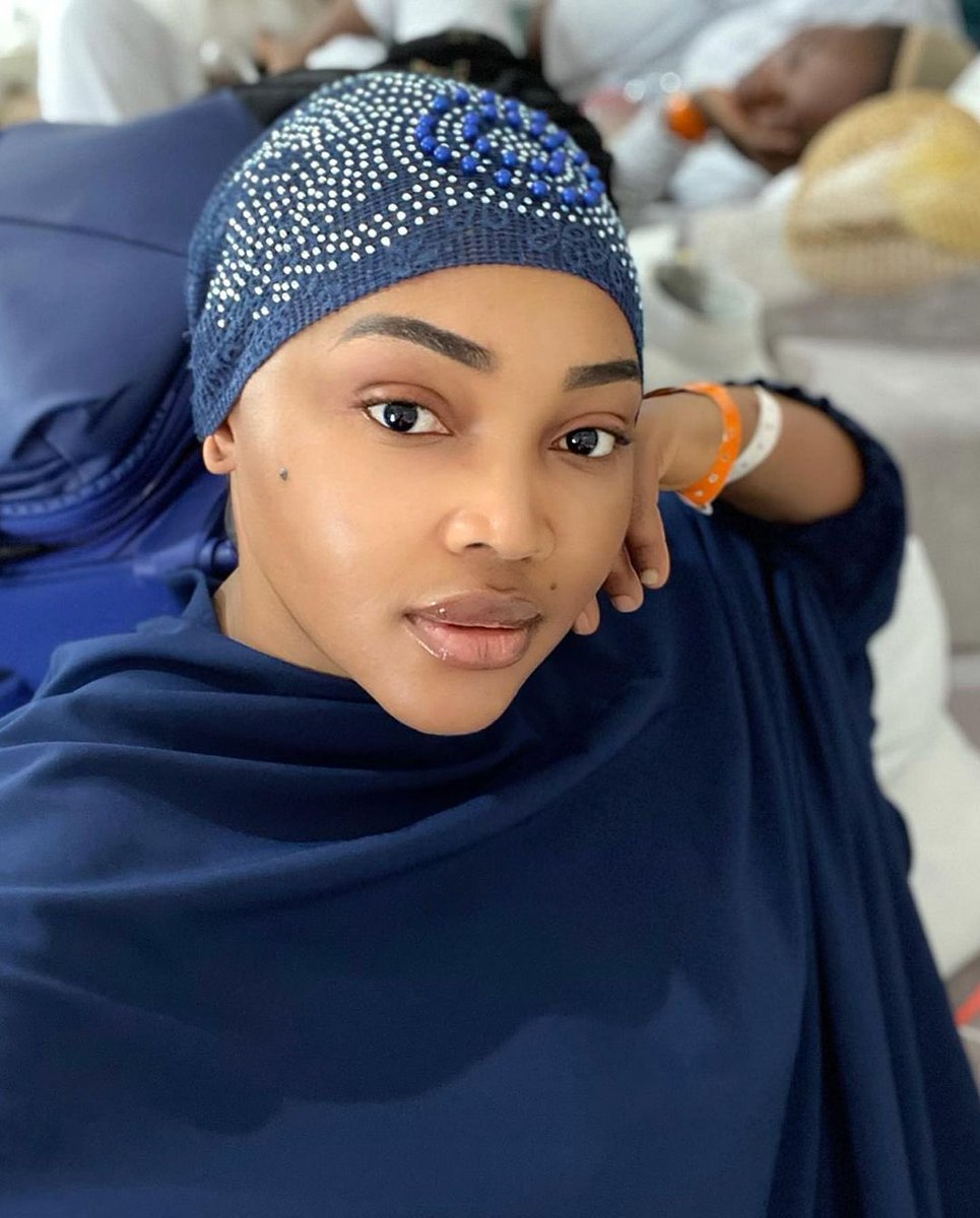 realmercyaigbe's tweet photo. Alhaja💙 https://t.co/MBetopFCuq