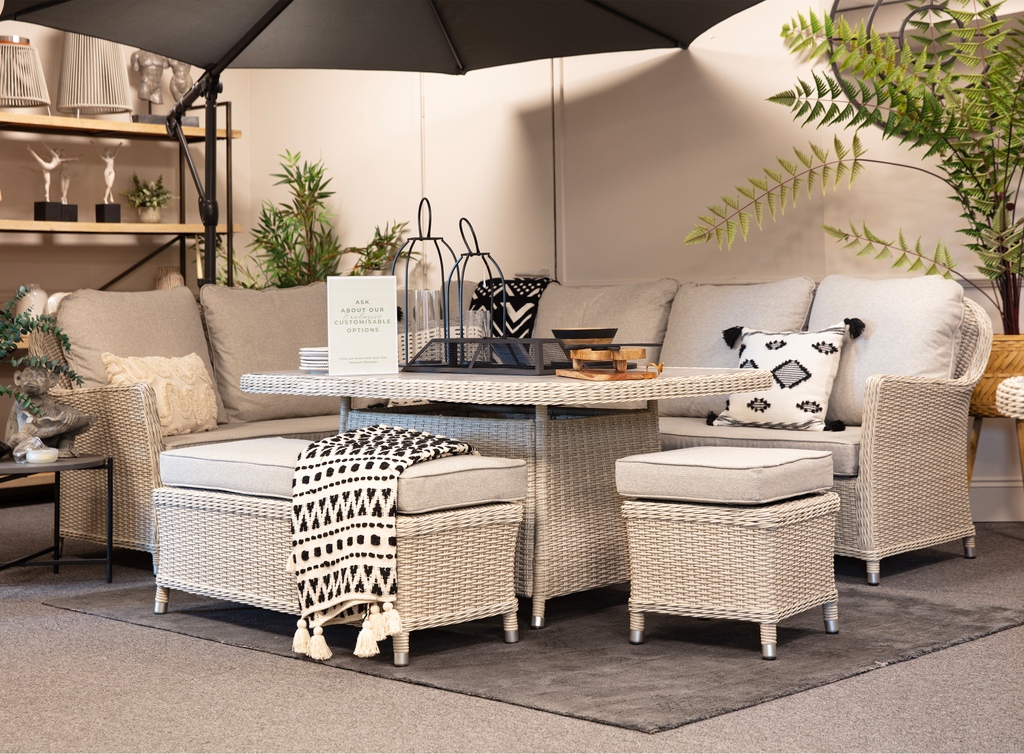 Don't miss your chance to browse our upcoming 2024 Outdoor Collection at our exclusive Outdoor Living @Home Event, an all-encompassing assortment ranging from sun loungers and bistro sets to entire lounge and dining sets.⁠ eventbrite.co.uk/e/gallery-dire… #athomeevent #outdoorevent⁠