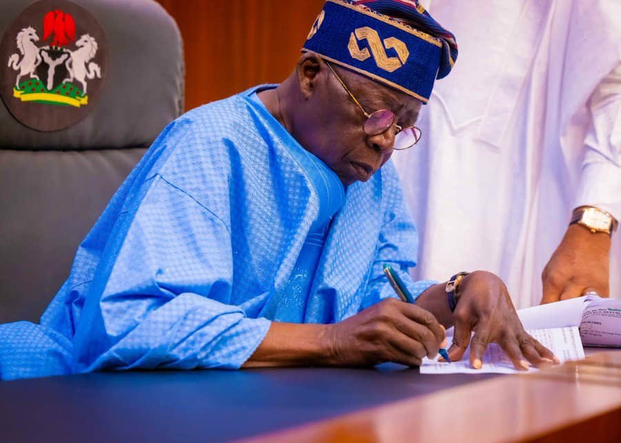 RenewedHopeUK's tweet photo. BREAKING: President Bola Ahmed Tinubu signs four Executive Orders to curb multiple taxation

1. Finance Act (Effective Date Variation) Order, 2023, has now deferred the commencement date of the changes contained in the Act from May 23, 2023 to September 1, 2023.

2. Customs, Excise Tariff (Variation) Amendment Order, 2023.
PBAT shifted the commencement date of the tax changes from March 27, 2023 to August 1, 2023 in line with the National Tax Policy.

3. Order suspending the 5% Excise Tax on telecommunication services as well as the Excise Duties escalation on locally manufactured products.

4. The President has ordered the suspension of Import Tax Adjustment levy on certain vehicles.
