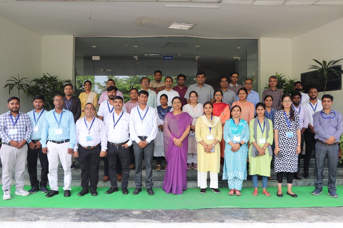 NIPERRaebareli's tweet photo. @NIPERRaebareli organized a “One-day hands-on training on HPLC” funded by SERB (under SSR) in collaboration with Agilent on 4th July 2023. Faculties and Researchers from various intuitions, Universities and colleges have participated in this training program.
#Pharmdept
#SERB https://t.co/9Nzqd80h9Y