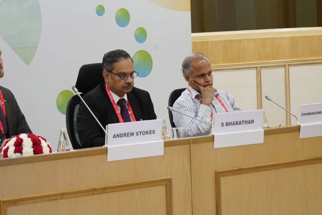 mnreindia's tweet image. The technical session titled &quot;Strengthening R&amp;amp;D Ecosystem&quot; was held on the 2nd day of ongoing #ICGH2023. It revolved around the idea of strengthening the R&amp;amp;D in the Green Hydrogen sector.
Chaired by industry experts and attended by enthusiastic stakeholders,