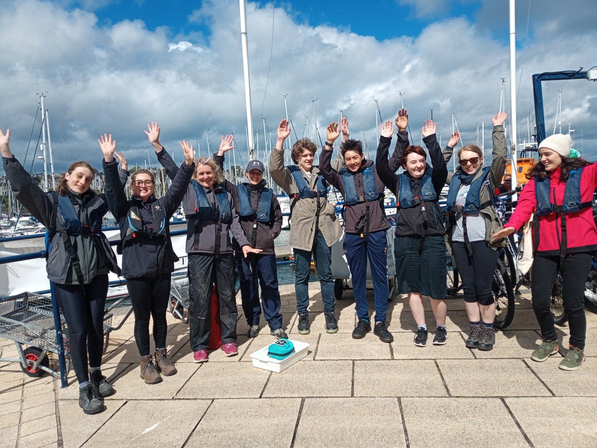 Aged 18 -25 &amp; passionate about wildlife/ environment?  Want the chance to help govern NI’s largest independent conservation charity? We're seeking to appoint two Youth Trustees to our Board of Governance. Positions are voluntary &amp; are for a 3-year period👉 ulsterwildlife.org/youth-board-me…