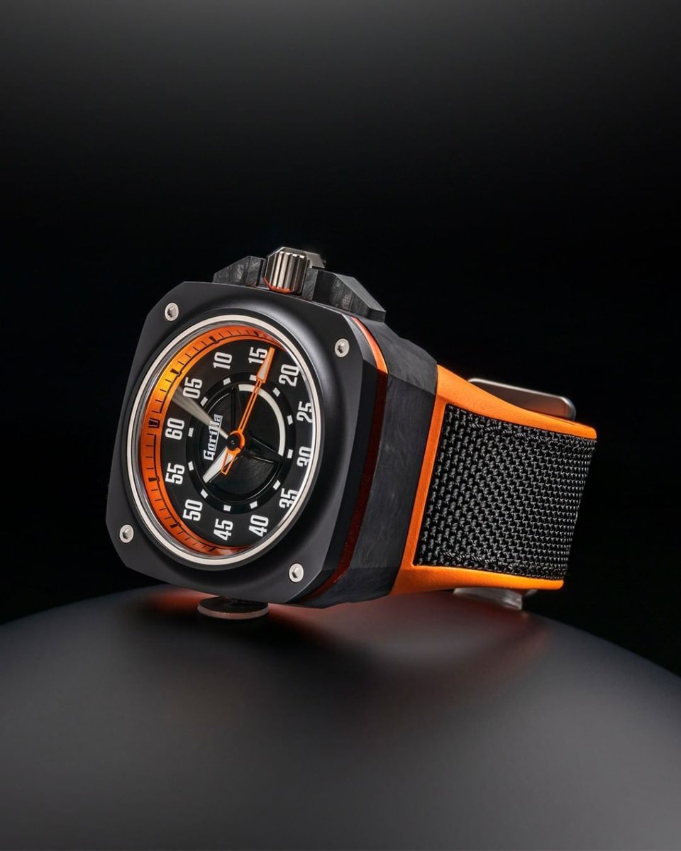 Torres_Joyas's tweet photo. Fastback Hugger Orange: abre tu propio camino.
#palaciodehierro #watchesofinstagram #independantwatchmaking #watchoftheday #carbonwatch #ceramic #salomondrin #watchfam #camaro #chevy #huggerorange https://t.co/YiRpBOIfaz