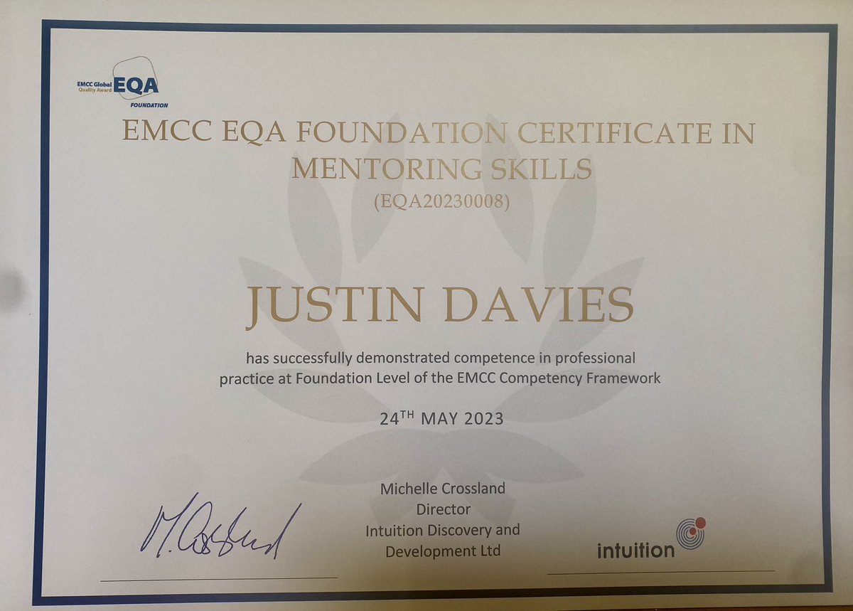 Proud to have supported the <a href="/ACPGBI/">@ACPGBI</a> <a href="/EYCN_ACP/">Early Years Consultant Network</a> Early Years Consultant Network and become the first surgeon to be formally accredited via the European Mentoring and Coaching Council Global Quality Award. Very grateful to have learnt from my mentees too 🙏