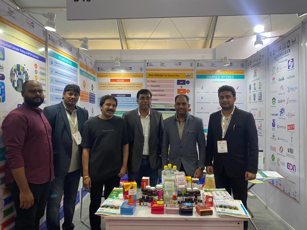 AvishkaranNiper's tweet photo. #2nd day of iPHEX Exhibition 2023

🌐 Join us at iPHEX Exhibition 2023:  🌐

@niperhyd &amp; @avishkaran_incubator , have setup a stall at #iPHEX #Exhibition 2023.

📍 Location: [HITEX Exhibition Center, Hyderabad, India]

#Kindly Please Visit us at #D43 Stall No.
@NIPERHyd https://t.co/IqEhXe2Xlg