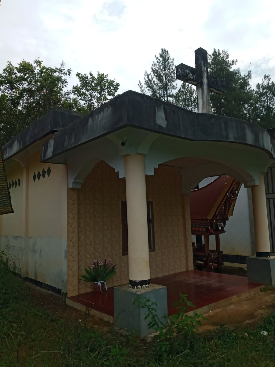EPSalomy's tweet photo. Di kubur Bapak, hari ini. https://t.co/IZSiuwMc7X