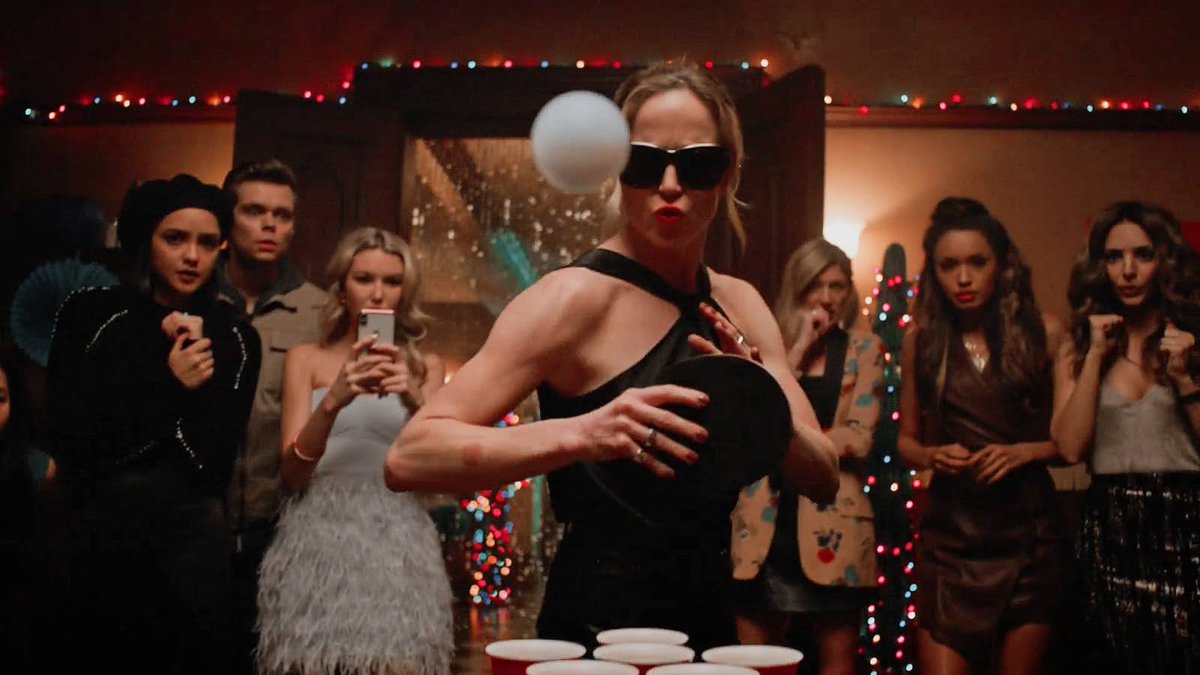 sinkshowernstuf's tweet image. What a great day to be reminded that this scene exists #SaveLegendsOfTomorrow