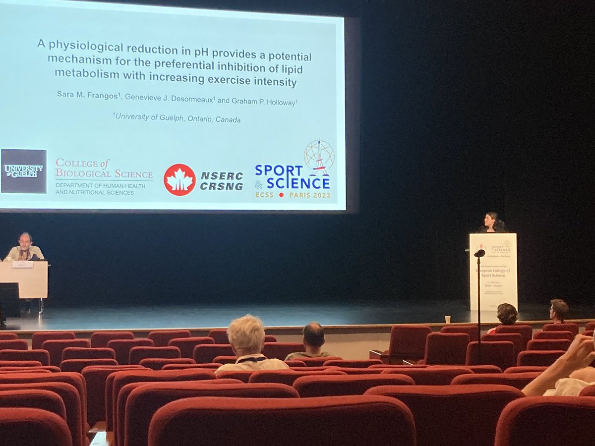 HollowayMitoLab's tweet photo. Congrats @FrangosSara for an outstanding talk at ECSS in Paris France.  Well done! https://t.co/rRwIc6nraM