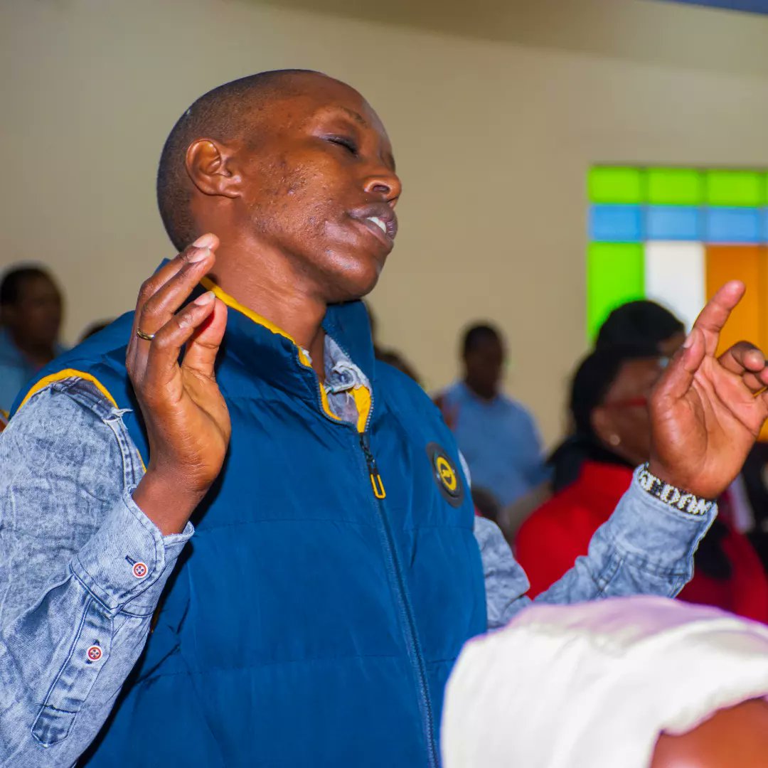 PCEAGateway's tweet photo. Let us fall into the hand of the Lord,for his mercy is great 🙌
#forrenewedstrengthwaituponthelord #GodIsGreat #GodIsAble #ThankYouLord #reactionthursday Josephine Watesh Mutuota https://t.co/ONzMqgqSt2