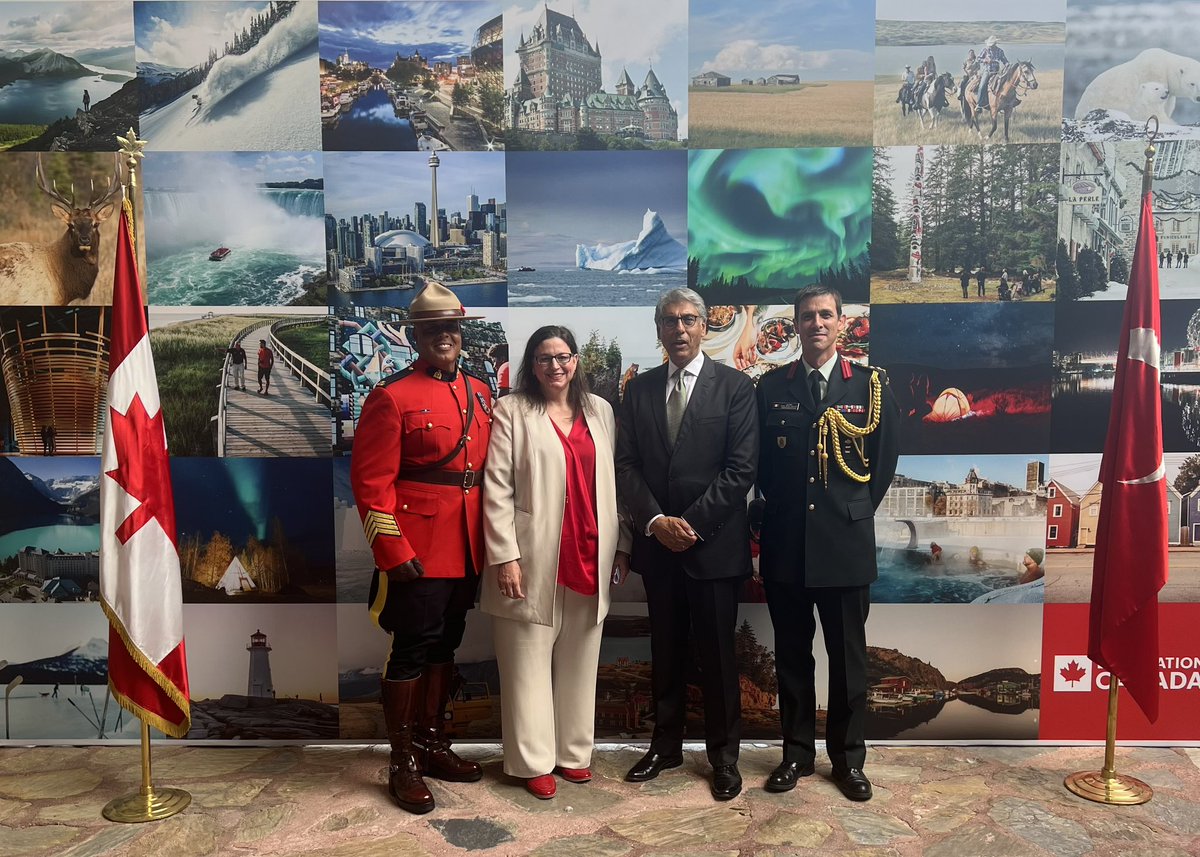 What a wonderful time with #Istanbul friends last night to celebrate #CanadaDayInIstanbul!Great to also have colleagues from   <a href="/AmbCanTurkiye/">Canada en Türkiye</a> join us at the wonderful <a href="/RahmiMKocMuseum/">Rahmi M. Koç Müzesi</a>   
     🇨🇦🇨🇦🇨🇦🇨🇦🇨🇦🇨🇦🇨🇦🇨🇦🇨🇦🇨🇦