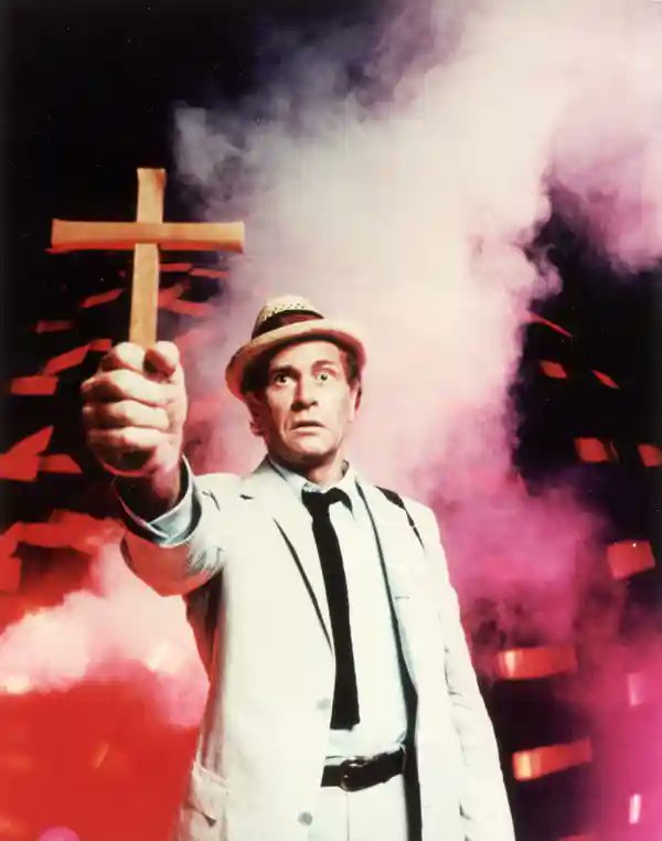 EugWSerra's tweet photo. On September 13, 1974, Kolchak: The Night Stalker premiered on television! #KolchakTheNightStalker #DarrenMcGavin #SimonOakland
#JackGrinnage #RuthMcDevitt https://t.co/mQWfkyE5CZ