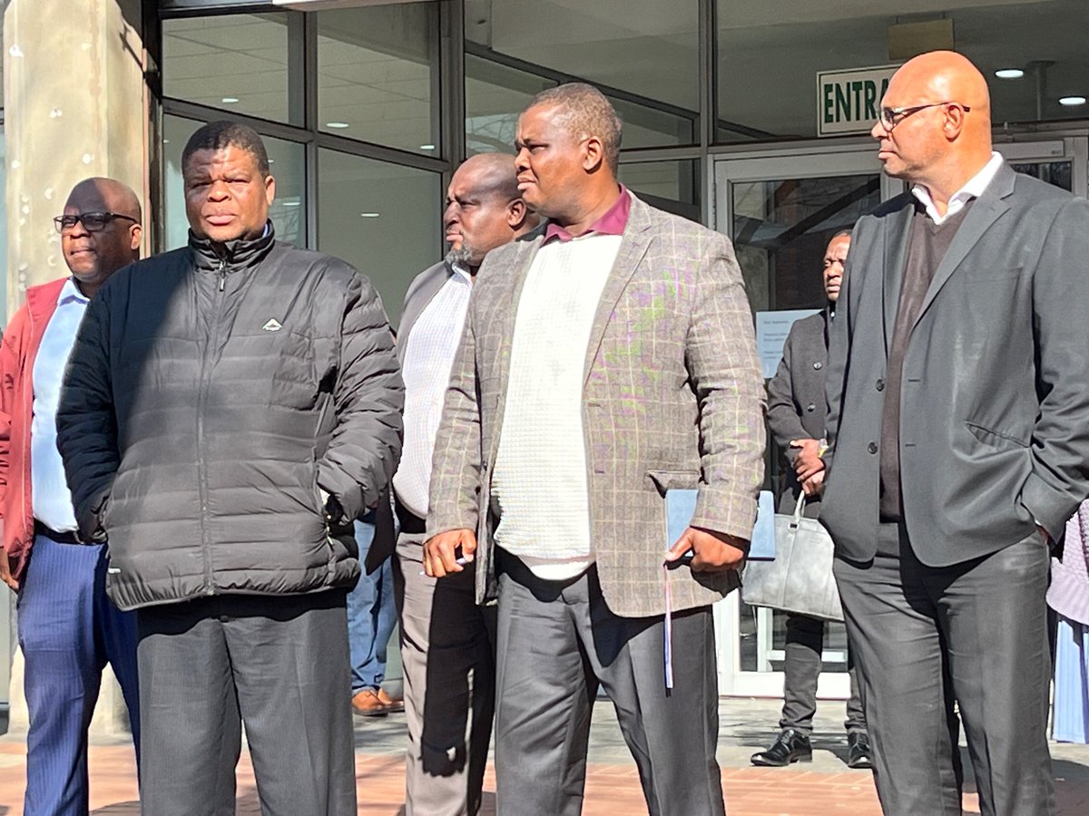 SadtuNational's tweet photo. COSATU #NationalDayof Action
Outside the Gauteng Province Premier’s Office in Newtown @_cosatu @SABCNews @eNCA @Newzroom405 https://t.co/By08GdBGdF